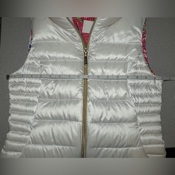 NWT Lilly Pulitzer Allie Down Filled Full Up/Down Zip Puffer Vest Small Floral - Picture 8 of 8